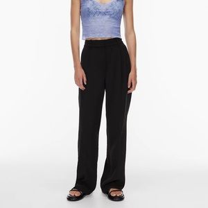 Aritzia Wilfred Effortless pant NWT 8 short